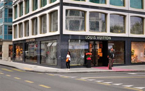 louis vuitton site suisse|louis vuitton supreme geneve.